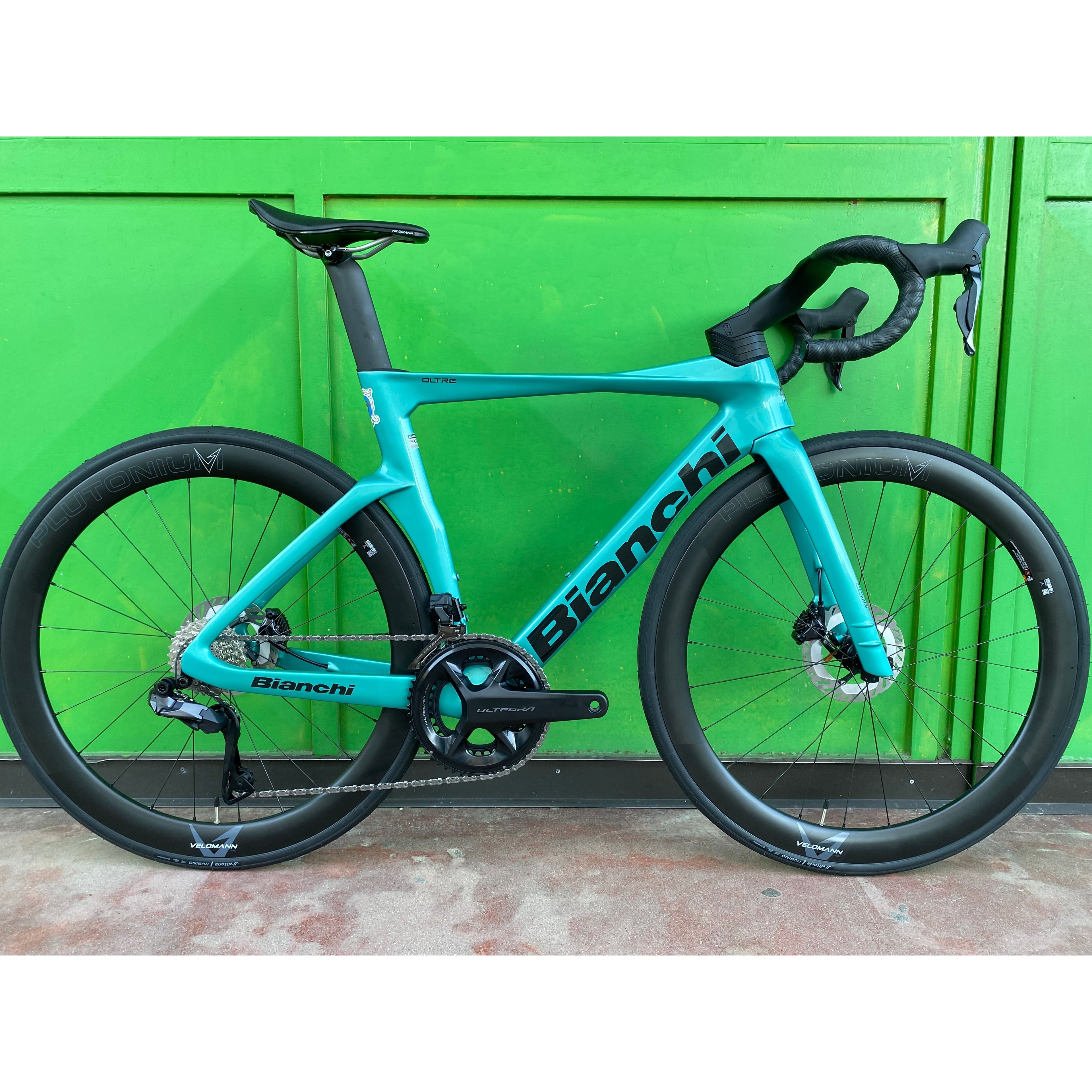 Bianchi Oltre Comp Ultegra Di2 con Manubrio Oltre Rc Monoscocca