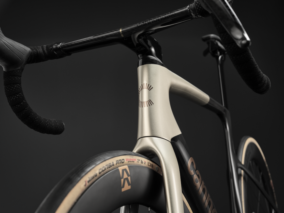 Bicicletta Cannondale SuperSix EVO 1 Hi-MOD (Gen 5) SRAM Force AXS - Platinum