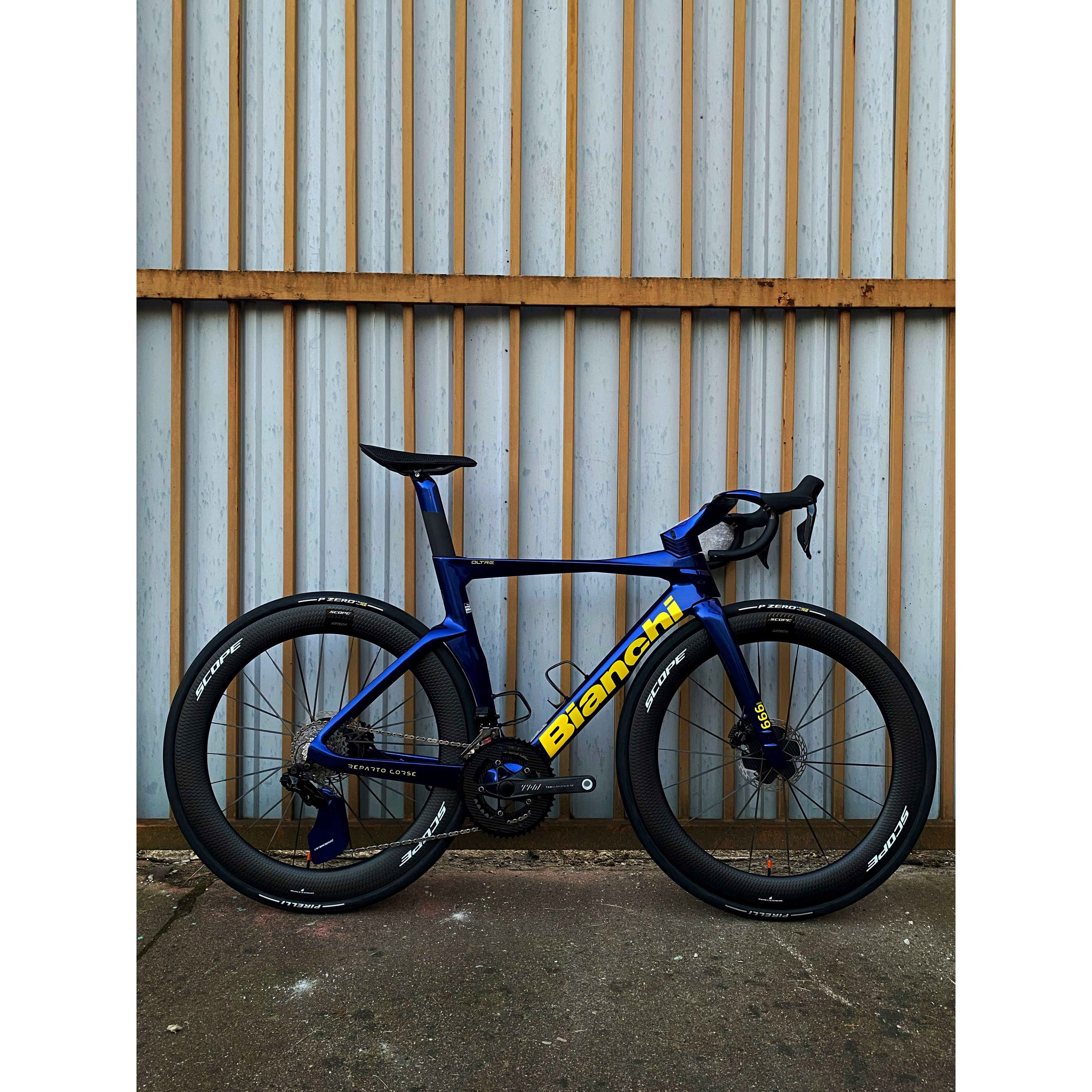 Oltre RC Founder Edition - Nr° 1 / 85