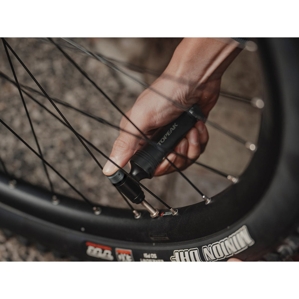 Topeak AIRBOOSTER PRO – Gonfleur CO₂
